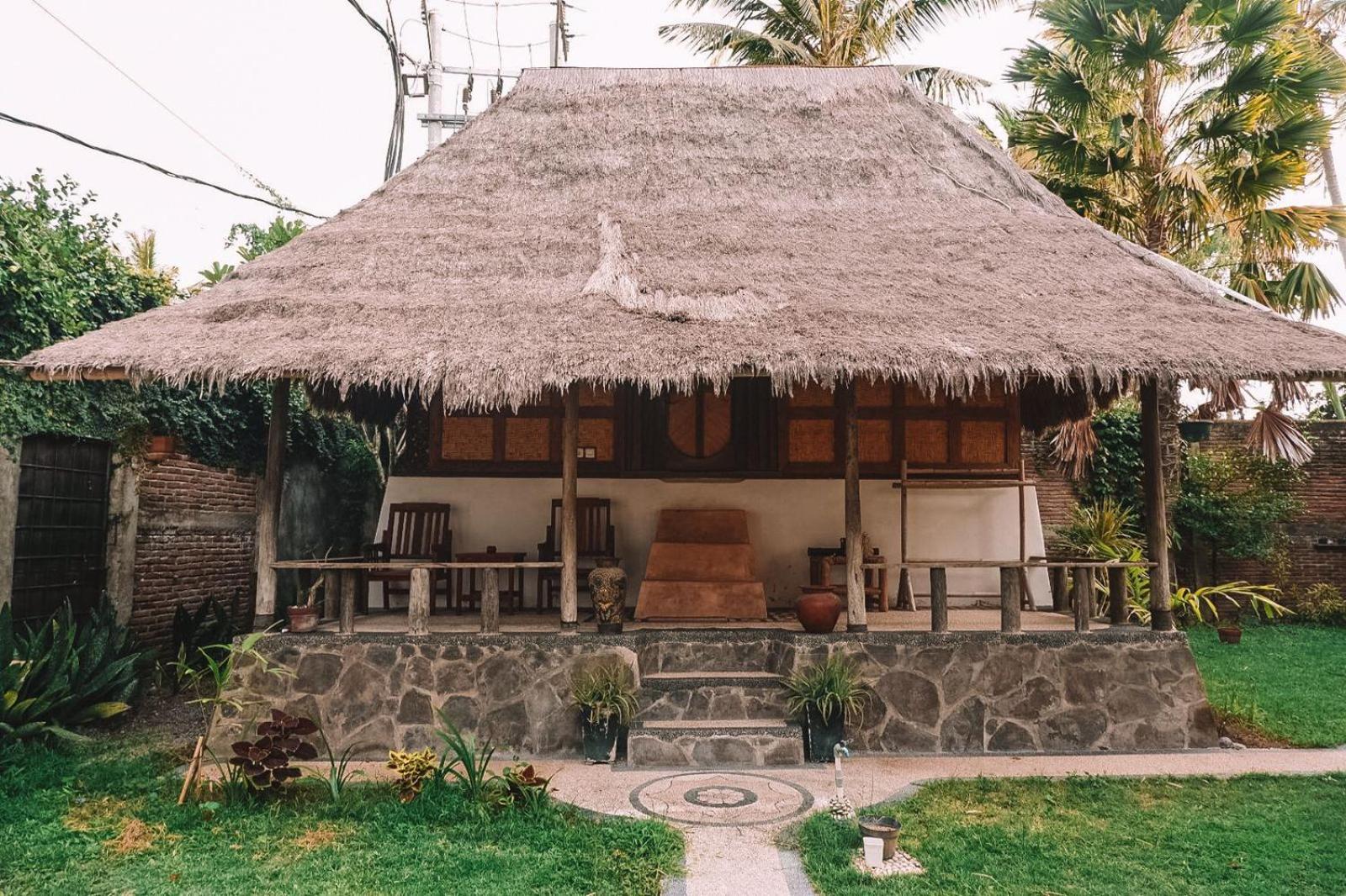 Sasak Experience Hotel Kuta  Exterior photo
